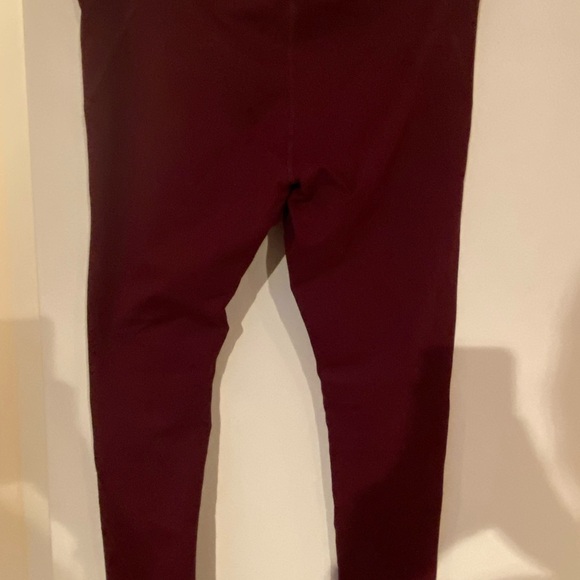 Under Armour leggings - Picture 2 of 3